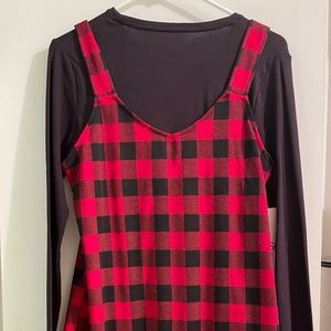 Size small plaid dress with shirt.